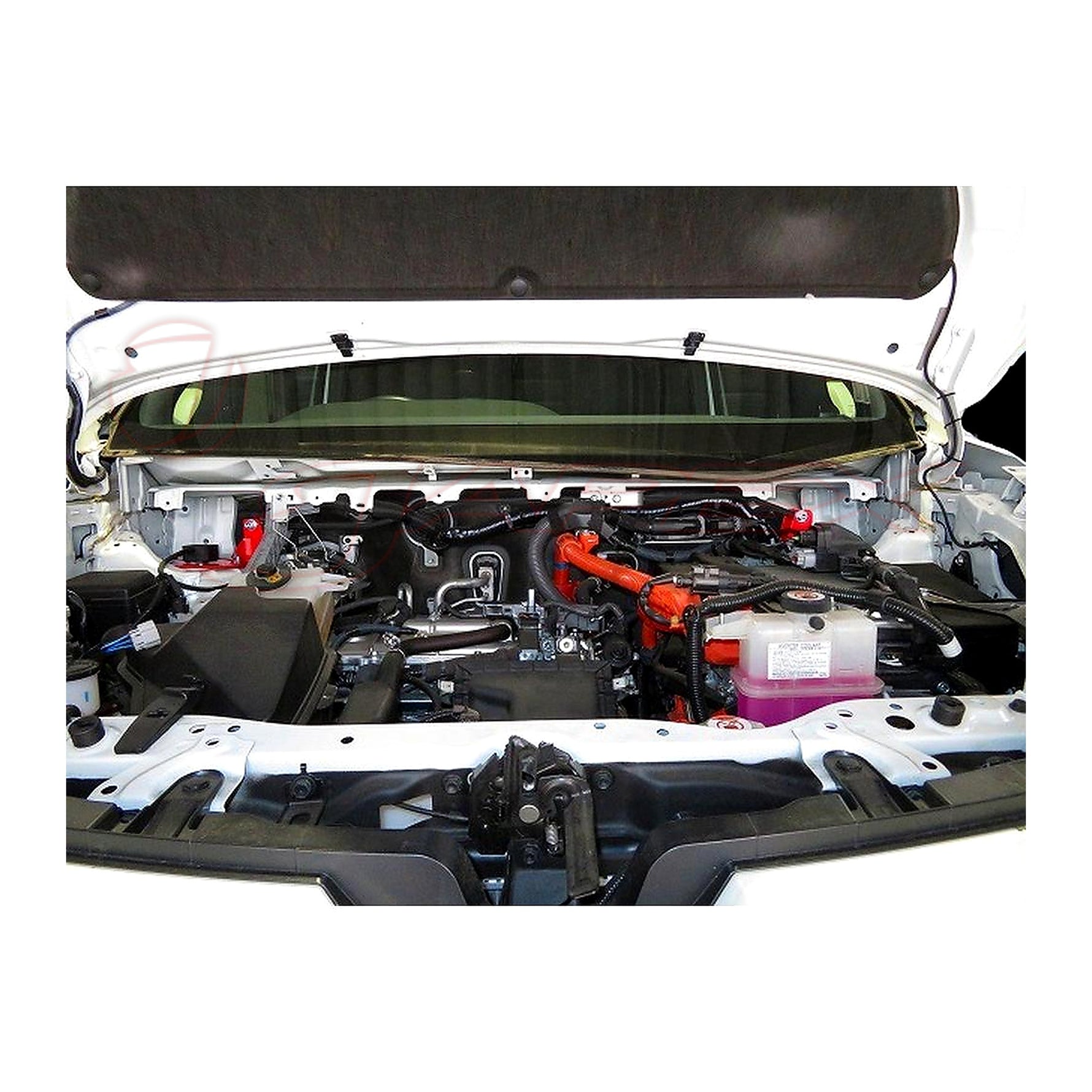 BLITZ Front Strut Tower Bar Red 96126 for NOAH ZRR80G / ZRR80W