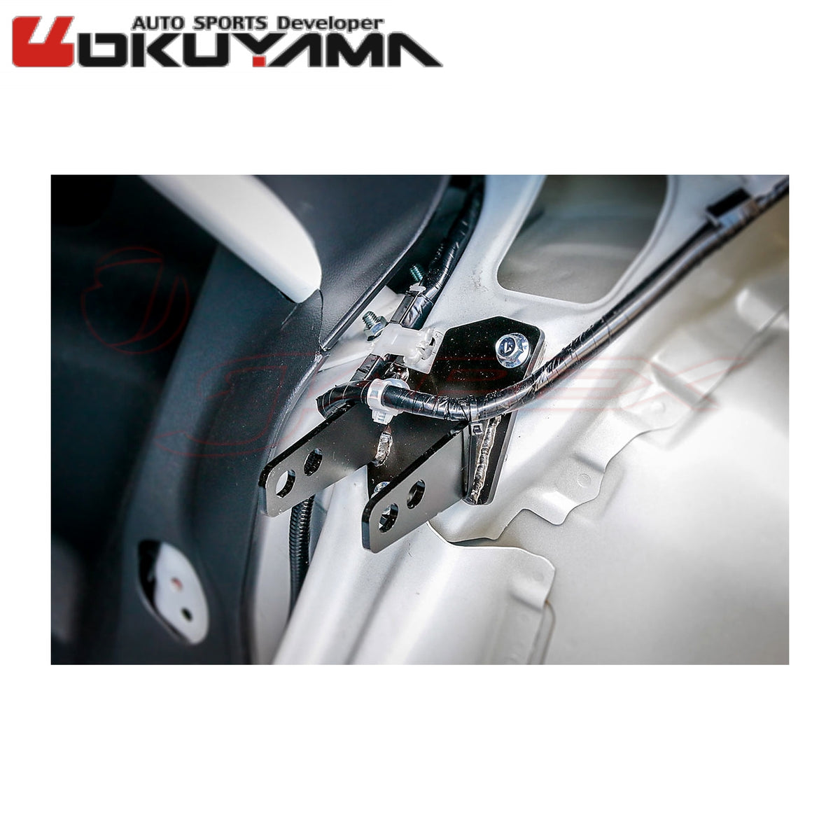 OKUYAMA Carbing Rear Strut Tower Bar 664 062 0 for GR YARIS GXPA16